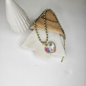 NWT Heart Necklace